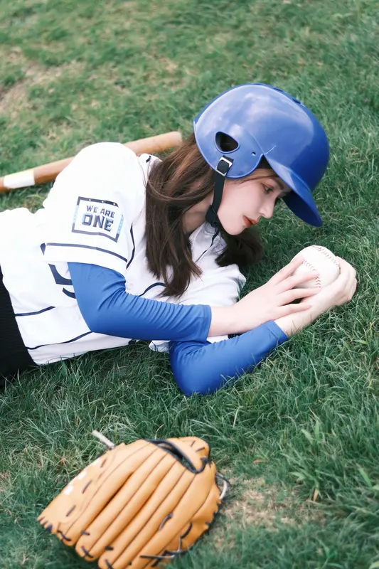 [艺图语] 2022.05.13 棒球少女 六爷 - 艺图语